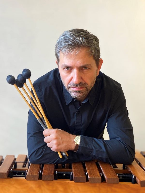 ロニー・コット・ウェンゼル／マリンバ、ビブラフォン